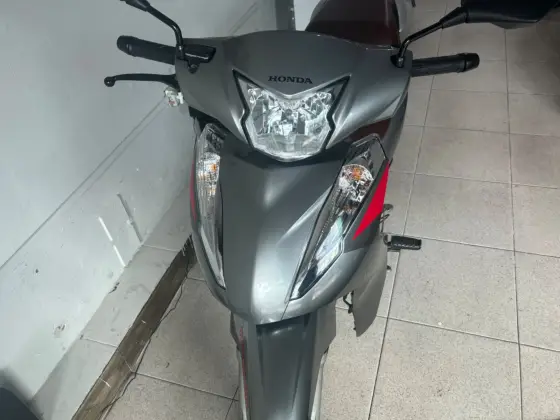 HONDA BIZ 125i 
