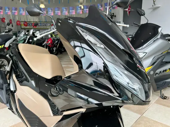 HONDA PCX 160 DLX HONDA PCX 160 DLX