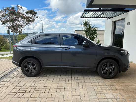 HONDA-HR-V-2025