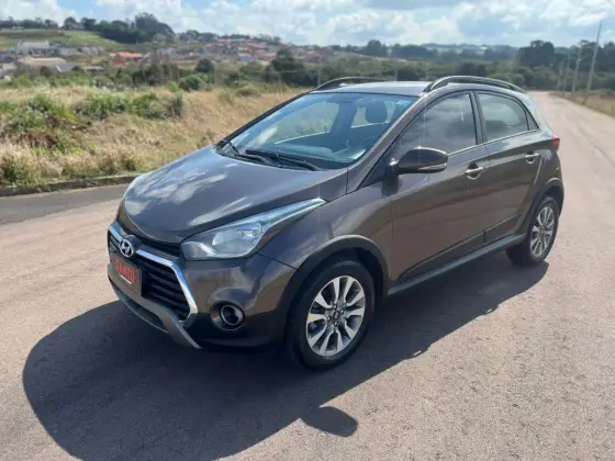 HYUNDAI HB20 1.6 COMFORT PLUS 16V FLEX 4P MANUAL