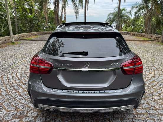 MERCEDES-BENZ-GLA 250-2018