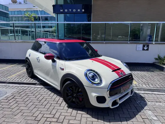 MINI COOPER 2.0 16V TWINPOWER GASOLINA JOHN COOPER WORKS 2P STEPTRONIC