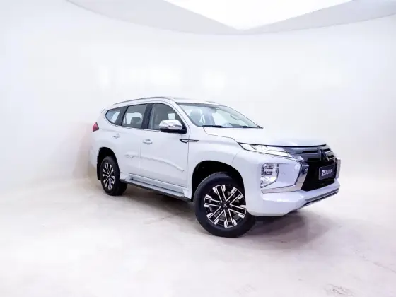 MITSUBISHI PAJERO SPORT 2.4 16V MIVEC TURBO DIESEL HPE-S AWD AUTOMÁTICO