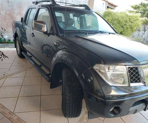 NISSAN-FRONTIER-2012