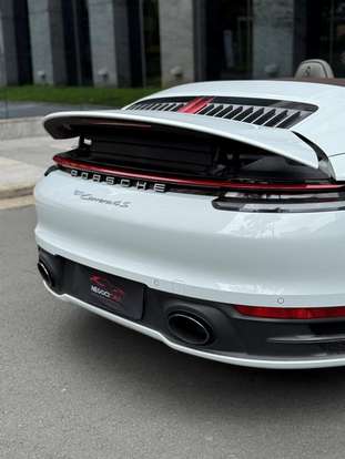 PORSCHE-911-2019