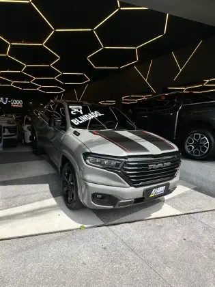 RAM RAMPAGE 2.0 HURRICANE 4 TURBO GASOLINA R/T 4X4 AUTOMÁTICO