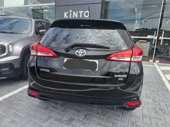 TOYOTA-YARIS-2018