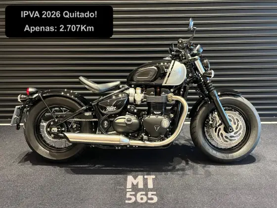 TRIUMPH BONNEVILLE BOBBER 1200 