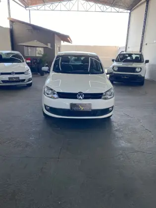 VOLKSWAGEN FOX 1.6 MI ROCK IN RIO 8V FLEX 4P MANUAL VOLKSWAGEN FOX 1.6 MI ROCK IN RIO 8V FLEX 4P MANUAL