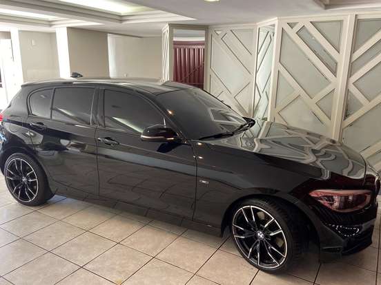 BMW-120i-2.0 16V SPORT GP ACTIVEFLEX 4P AUTOMÁTICO BMW-120i-2015