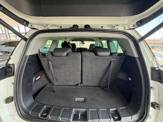 JEEP-COMMANDER-1.3 T270 TURBO FLEX LIMITED AT6 JEEP-COMMANDER-2023