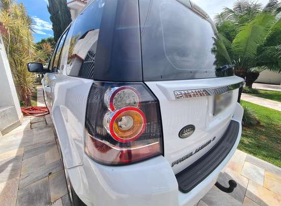 LAND ROVER-FREELANDER 2-2014