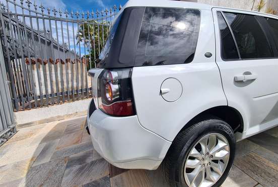 LAND ROVER-FREELANDER 2-2014