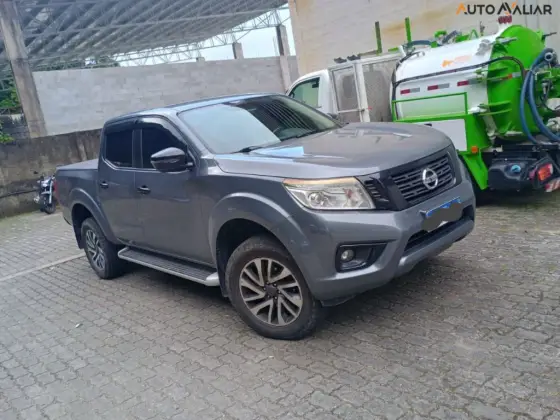 NISSAN FRONTIER 2.3 16V TURBO DIESEL XE CD 4X4 AUTOMÁTICO