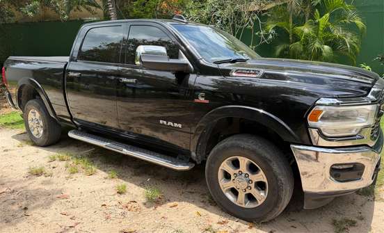 RAM-2500-6.7 I6 TURBO DIESEL LARAMIE CD 4X4 AUTOMÁTICO RAM-2500-2021