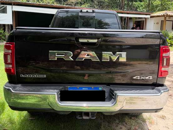 RAM-2500-6.7 I6 TURBO DIESEL LARAMIE CD 4X4 AUTOMÁTICO RAM-2500-2021