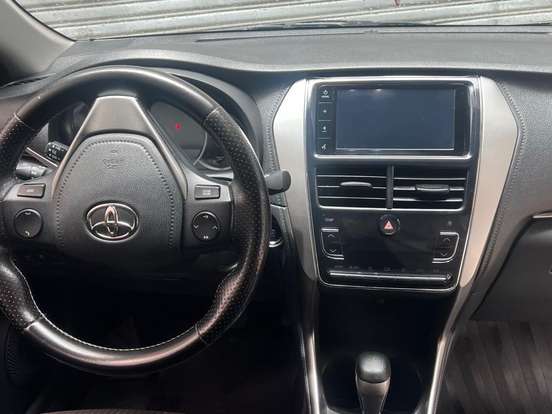 TOYOTA-YARIS-1.5 16V FLEX SEDAN XLS CONNECT MULTIDRIVE TOYOTA-YARIS-2020