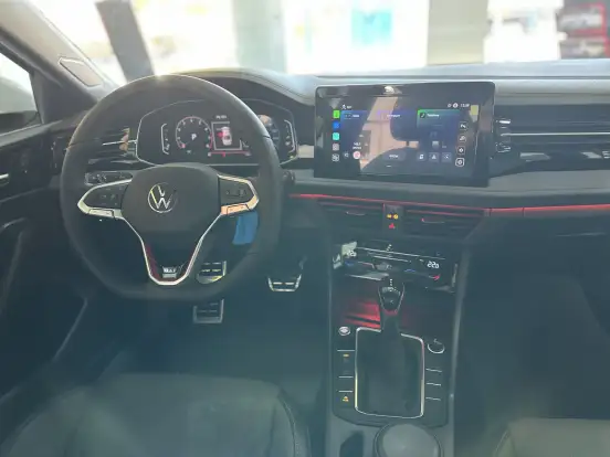 VOLKSWAGEN-JETTA-2025
