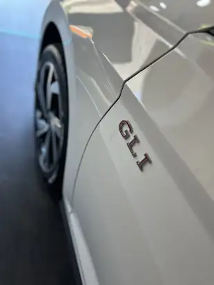 VOLKSWAGEN-JETTA-2025