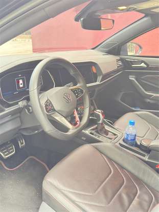 VOLKSWAGEN-JETTA-2023