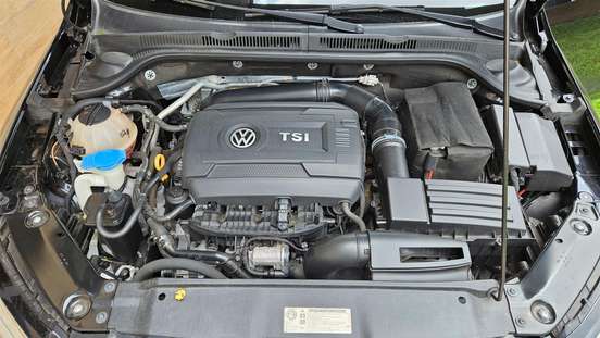 VOLKSWAGEN-JETTA-2015