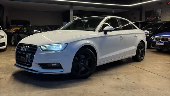 AUDI A3 1.8 TFSI SEDAN AMBITION 16V 180CV GASOLINA 4P AUTOMÁTICO