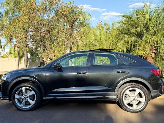 AUDI-Q3-2.0 40 TFSI GASOLINA SPORTBACK PERFORMANCE BLACK QUATTRO TIPTRONIC AUDI-Q3-2022