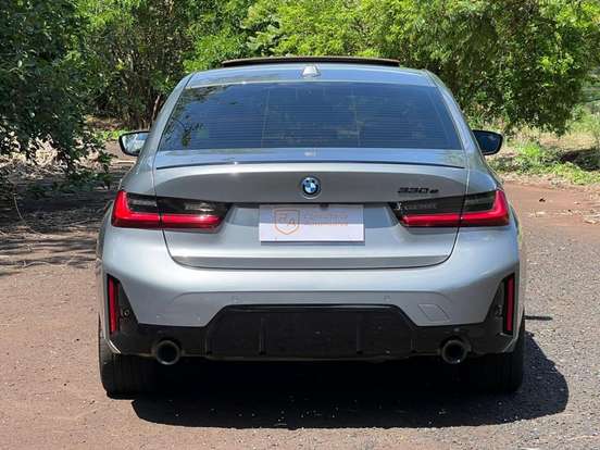 BMW-330e-2.0 16V TURBO HÍBRIDO M SPORT AUTOMÁTICO BMW-330e-2022