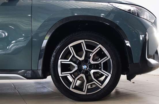 BMW-X1-2.0 16V TURBO GASOLINA SDRIVE20I X-LINE STEPTRONIC BMW-X1-2025
