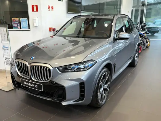BMW X5 3.0 I6 TURBO HÍBRIDO XDRIVE50E M SPORT AUTOMÁTICO BMW X5 3.0 I6 TURBO HÍBRIDO XDRIVE50E M SPORT AUTOMÁTICO