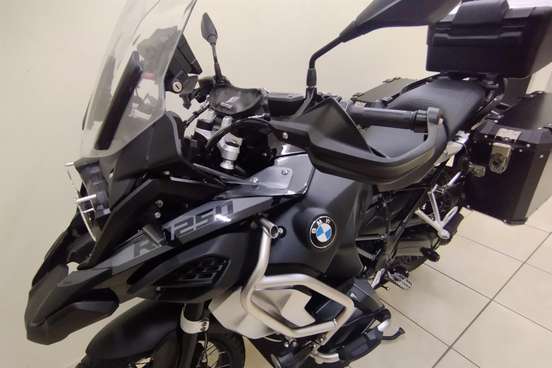 BMW-R 1250 GS ADVENTURE TRIPLE BLACK-2024