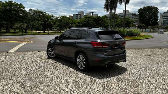 BMW-X1-2020