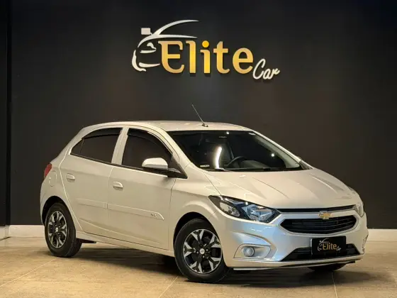 CHEVROLET ONIX 1.0 MPFI LT 8V FLEX 4P MANUAL CHEVROLET ONIX 1.0 MPFI LT 8V FLEX 4P MANUAL