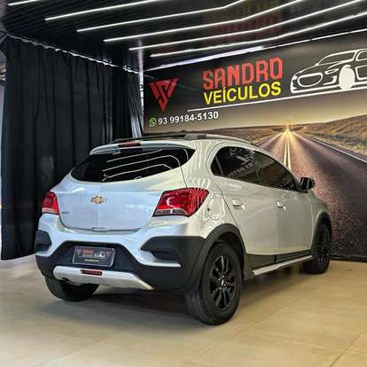CHEVROLET-ONIX-2019