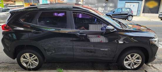 CHEVROLET-TRACKER-2020
