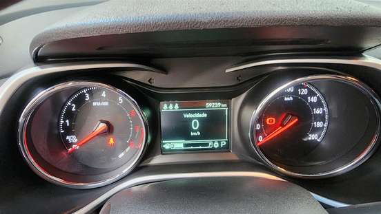 CHEVROLET-TRACKER-2020