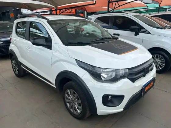 FIAT MOBI 1.0 EVO FLEX TREKKING MANUAL