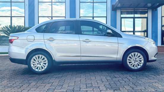 FIAT-SIENA-1.6 MPI ESSENCE 16V FLEX 4P MANUAL FIAT-SIENA-2013