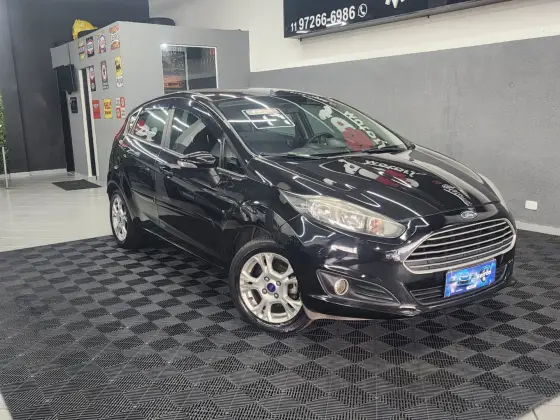 FORD FIESTA 1.6 SEL HATCH 16V FLEX 4P MANUAL