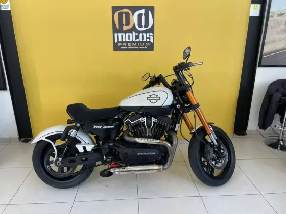 HARLEY-DAVIDSON SPORTSTER XR 1200X 