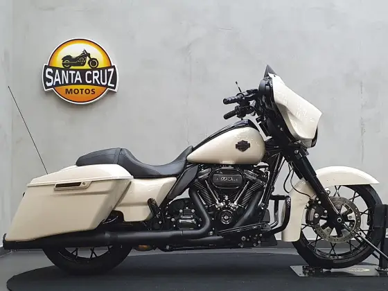 HARLEY-DAVIDSON STREET GLIDE SPECIAL 