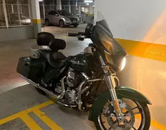 HARLEY-DAVIDSON STREET GLIDE SPECIAL HARLEY-DAVIDSON STREET GLIDE SPECIAL