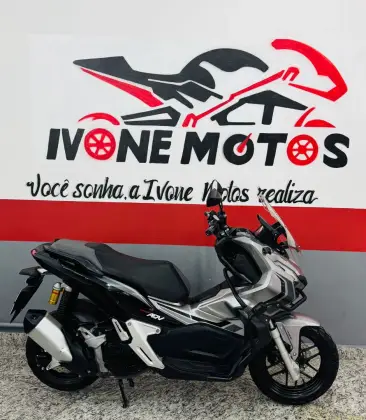 HONDA ADV 