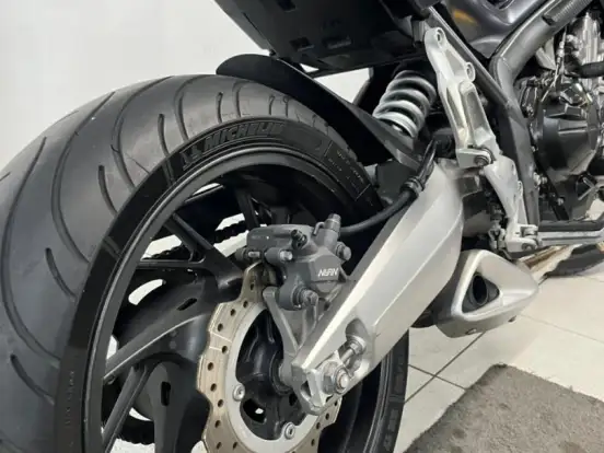 HONDA-CB 650 F HONDA-CB 650 F-2015