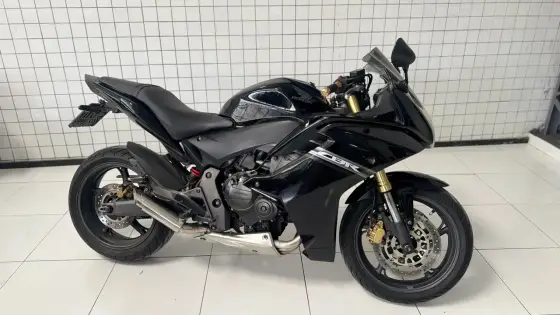 HONDA CBR 600F 