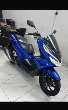HONDA PCX DLX 