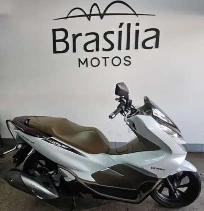 HONDA PCX DLX HONDA PCX DLX
