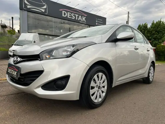HYUNDAI HB20S 1.6 COMFORT PLUS 16V FLEX 4P AUTOMÁTICO