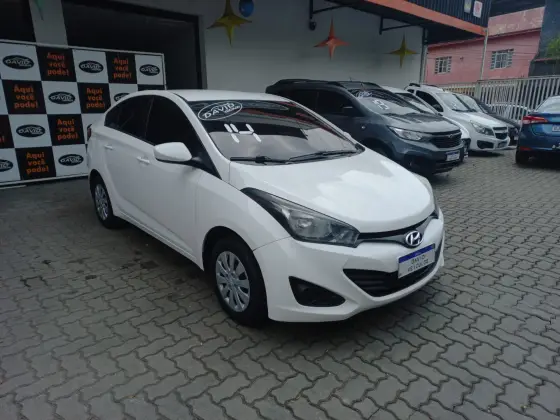 HYUNDAI HB20S 1.6 COMFORT PLUS 16V FLEX 4P MANUAL