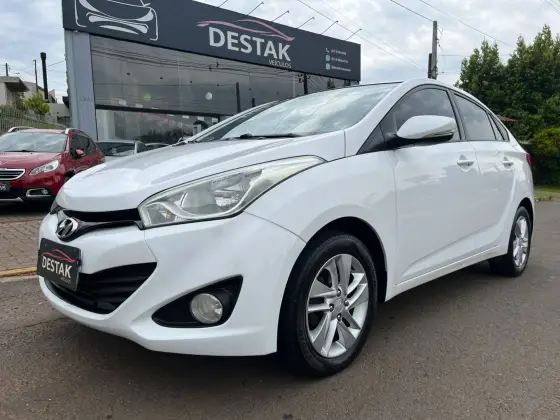 HYUNDAI HB20S 1.6 PREMIUM 16V FLEX 4P AUTOMÁTICO
